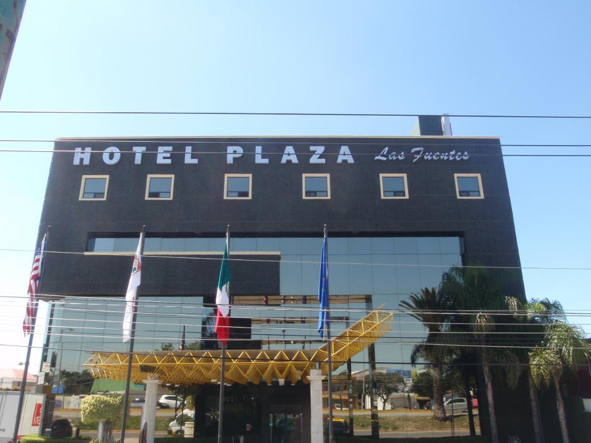 Hotel Plaza Las Fuentes Cuautlancingo Exterior foto